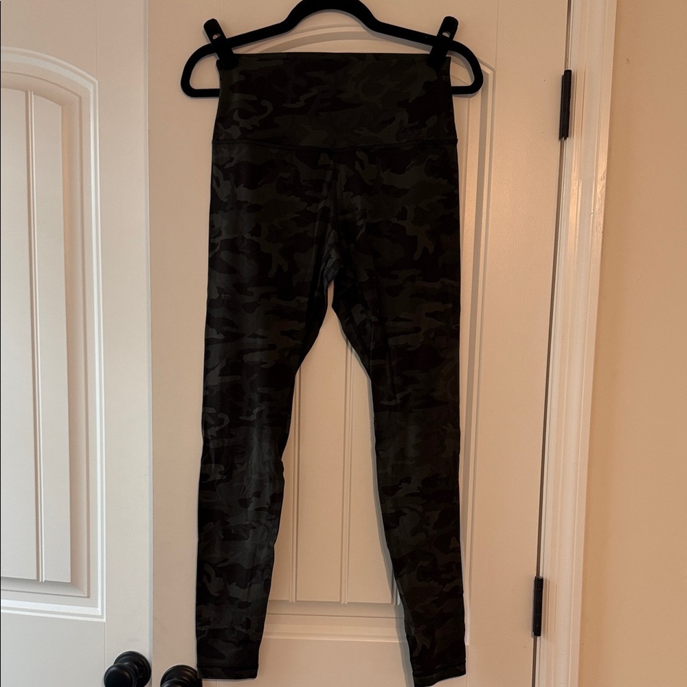 Lululemon Camouflage Leggings